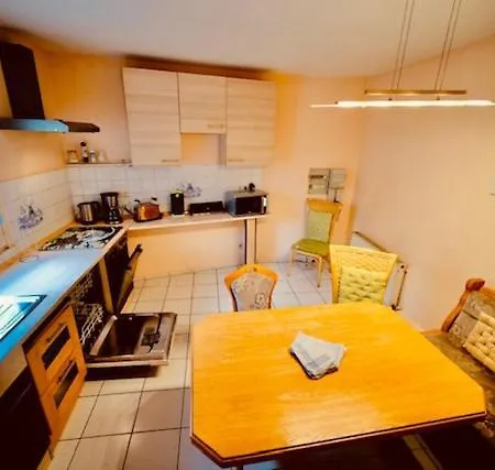 Sommerfeld 2-zimmerhaus Mit Terrasse Und Garten * Kremmen