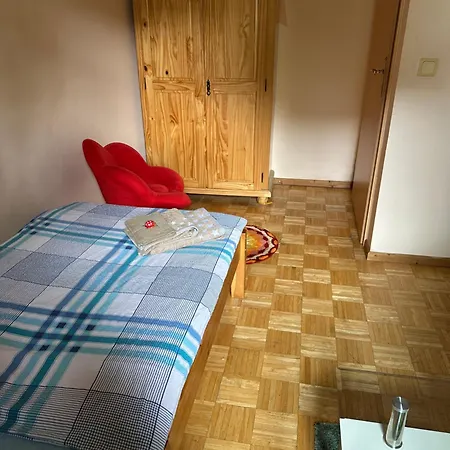 Sommerfeld 2-zimmerhaus Mit Terrasse Und Garten 펜션 Kremmen