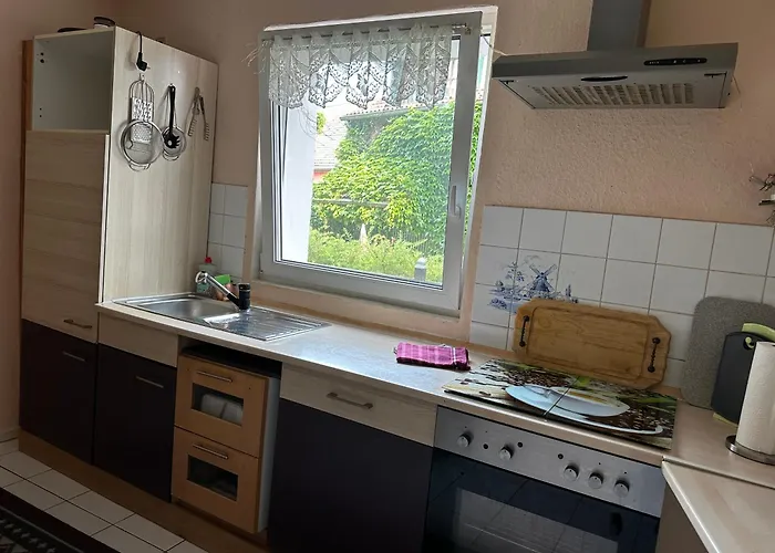 Sommerfeld 2-zimmerhaus Mit Terrasse Und Garten