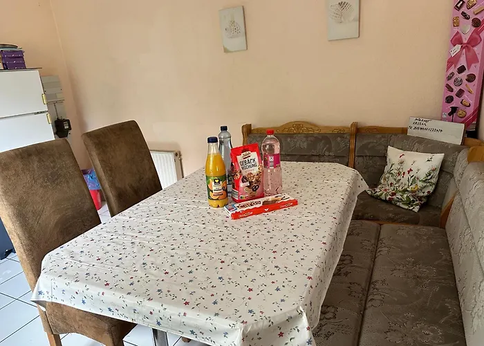 Semesterbostad Sommerfeld 2-zimmerhaus Mit Terrasse Und Garten Kremmen